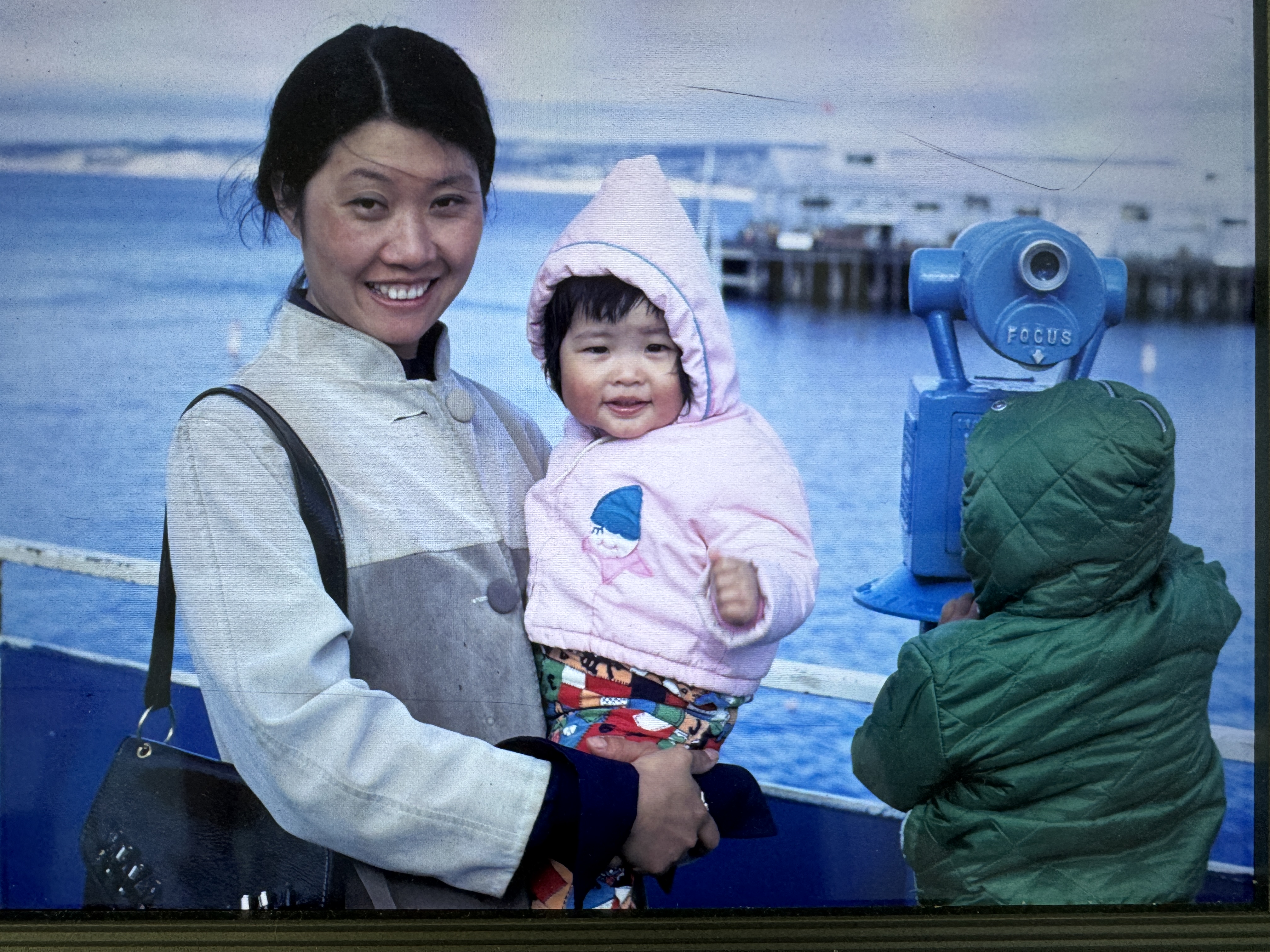 Lilian as a child with her mother