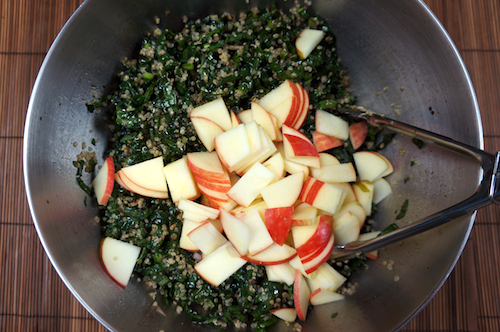sliced apple kale quinoa