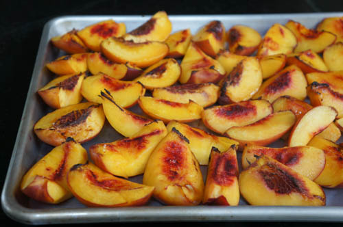 roasted broiled peaches