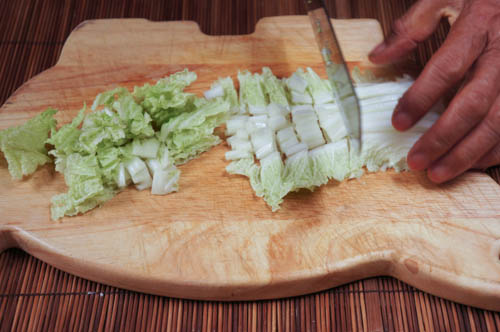 dicing cabbage