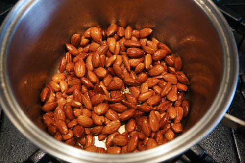 cooking almonds honey