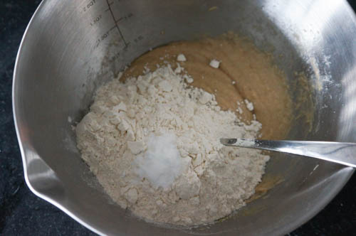 flour baking soda