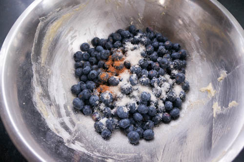 blueberries sugar nutmeg